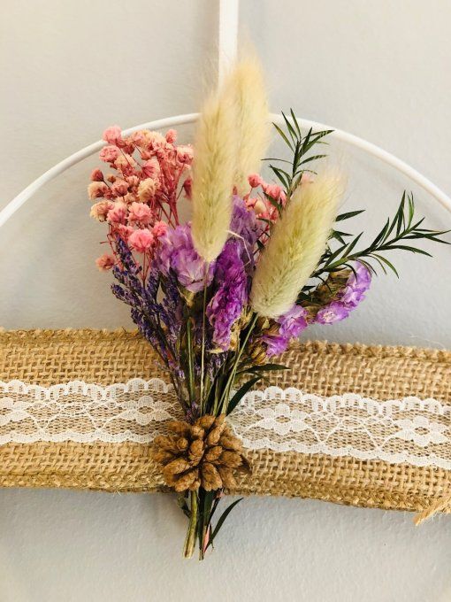 Couronne- fleurs séchées- ruban lin et dentelle